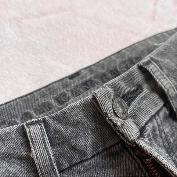 American Eagle Outfitters Stretch Curley Mom Black Wash Jeans Size 00 - Picture 10 of 14